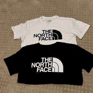 Mens size Medium. The North Face shirts